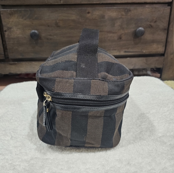 Fendi Make Up Bag - Picture 2 of 6